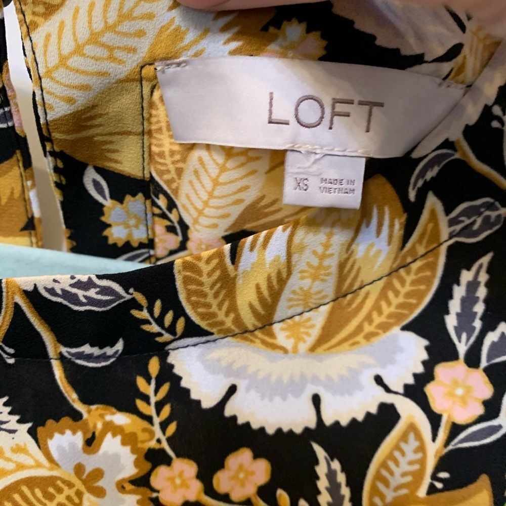 Loft Blouse - Picture 4 of 5